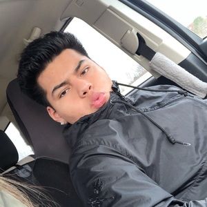 Meet your Posher, Gilberto